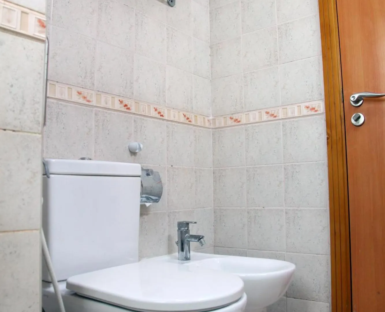 Ruwi Hotel Apartments, Szardża